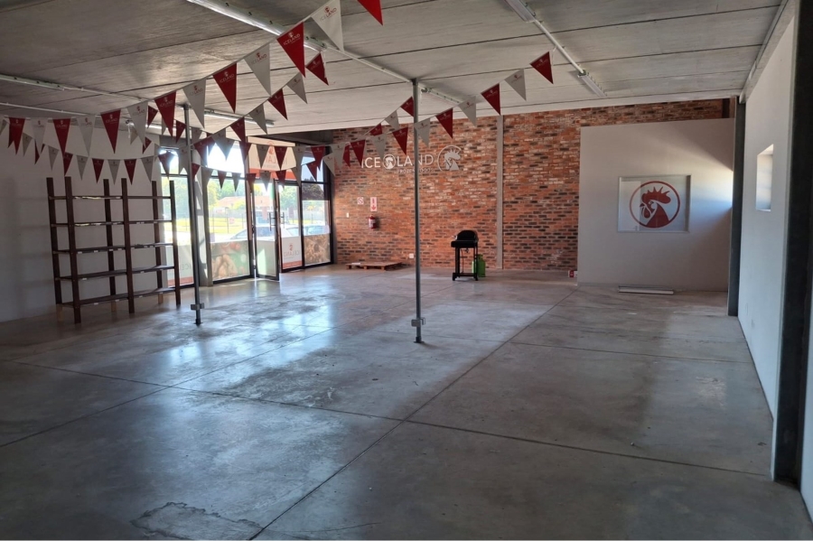 To Let commercial Property for Rent in Sherwood Eastern Cape